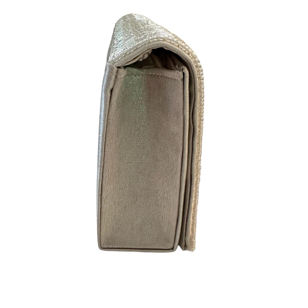 NWOT Silver Sequin and Satin Clutch/Shoulder Bag - Picture 2 of 6